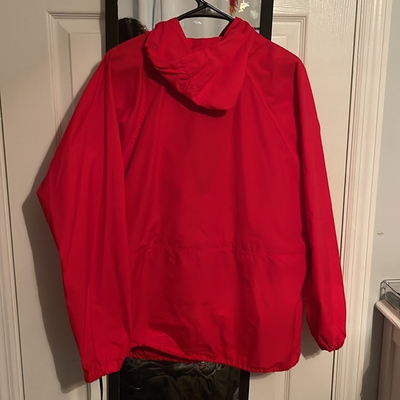 colour: red, size: large, brand: L.L. Bean - Picture 2 of 2